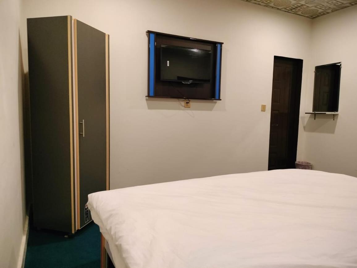 Hotel Royal Sweet ラホール エクステリア 写真