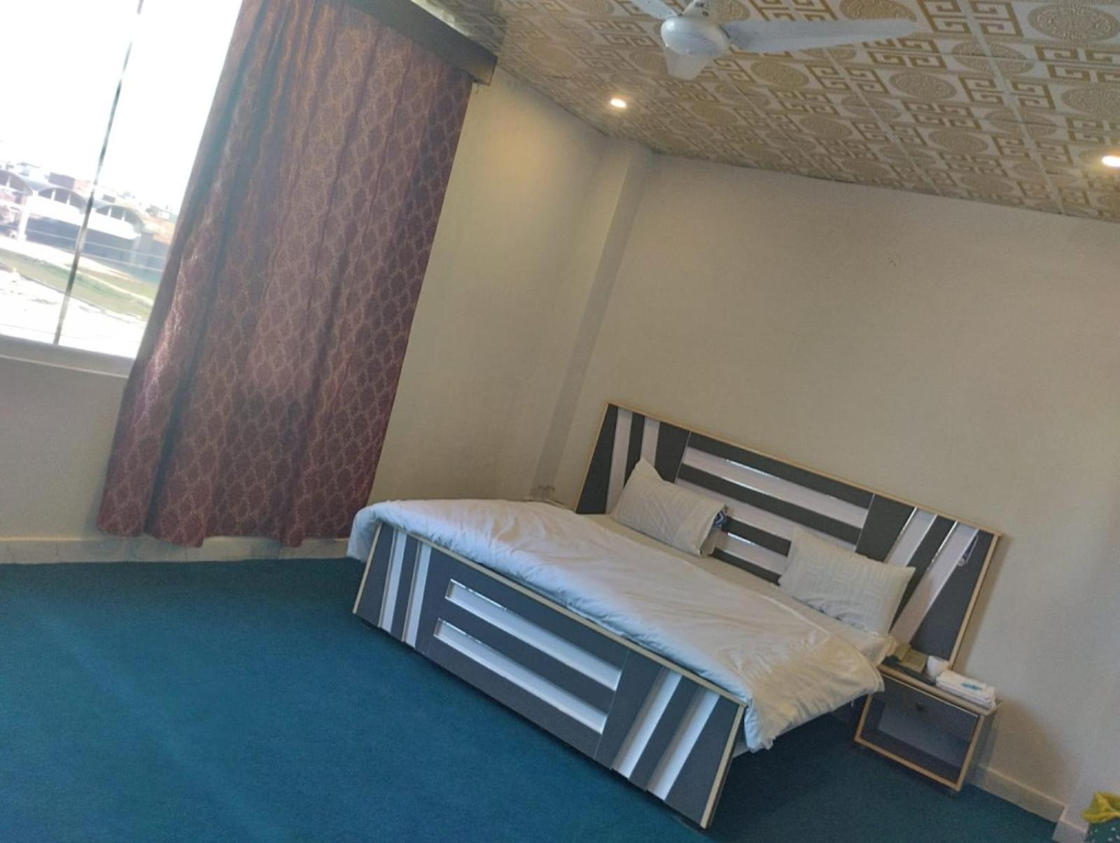 Hotel Royal Sweet ラホール エクステリア 写真