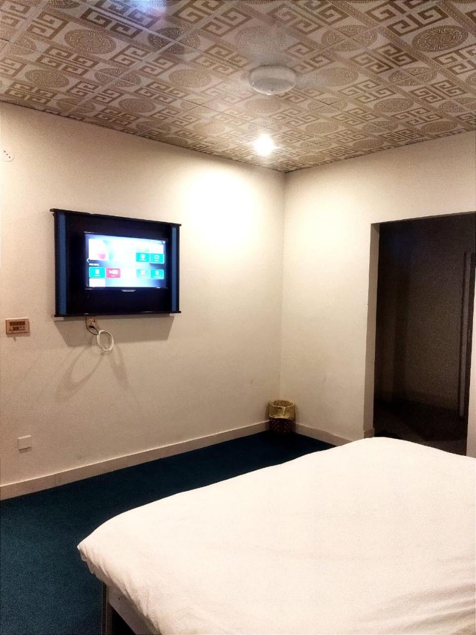 Hotel Royal Sweet ラホール エクステリア 写真